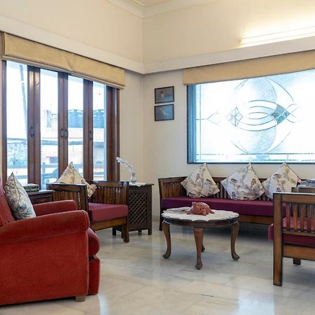 Giri Homestay By Vista Rooms Jaipur Bagian luar foto