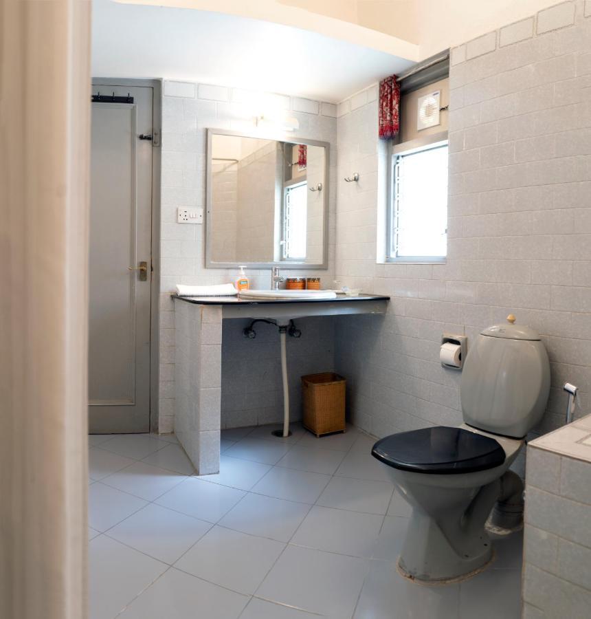 Giri Homestay By Vista Rooms Jaipur Bagian luar foto
